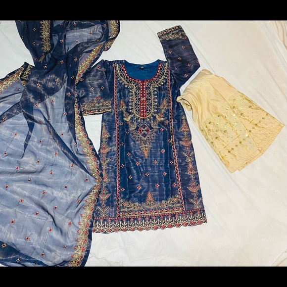 Sold - Picture 6 of 11